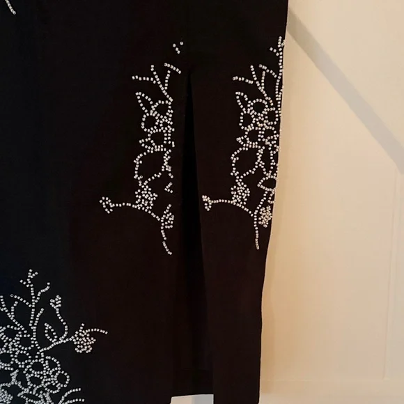 Milly Black Pencil Skirt with White Floral Beading